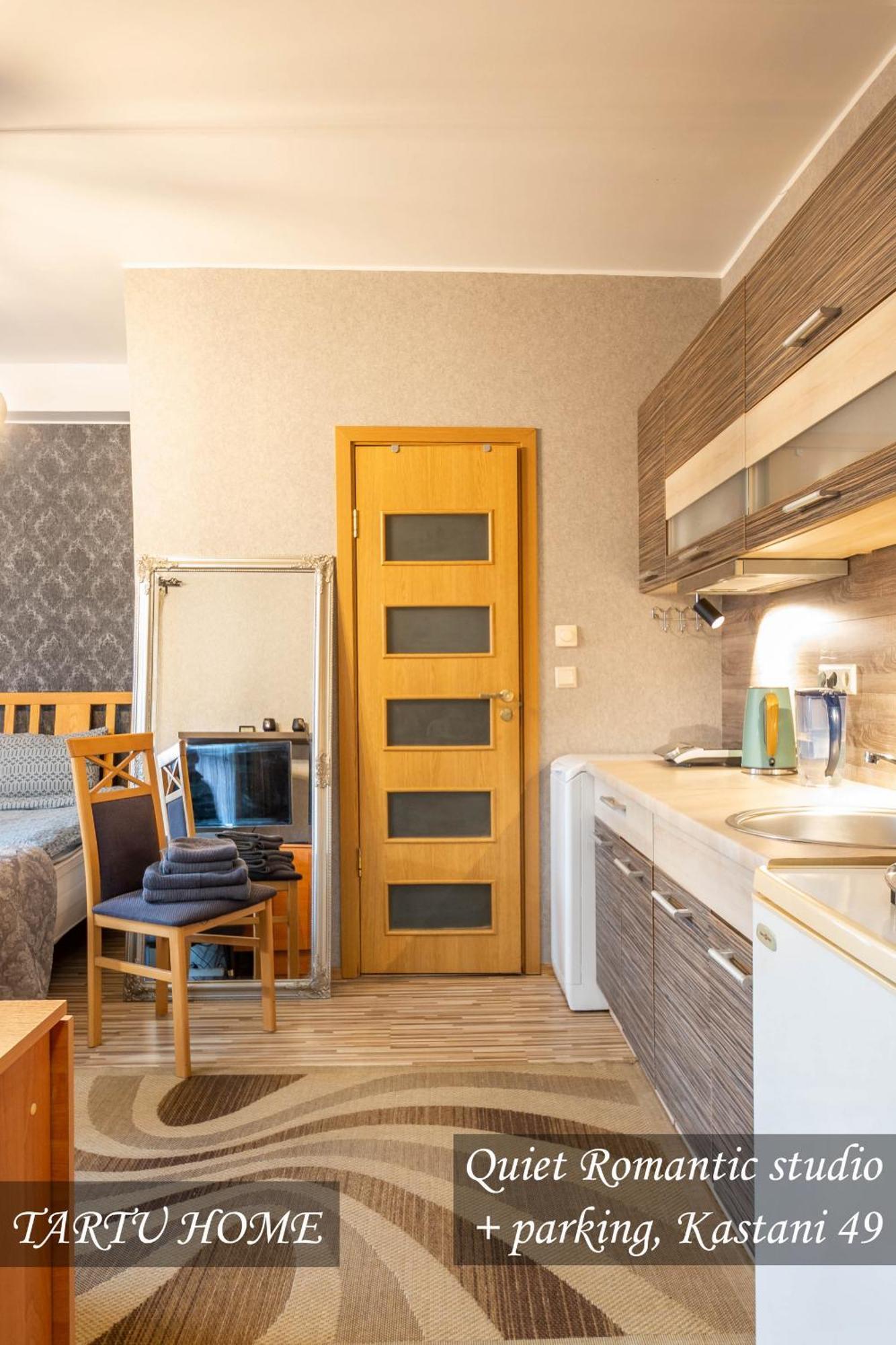 Quiet Romantic Studio Plus Parking, Tartu Home Kültér fotó