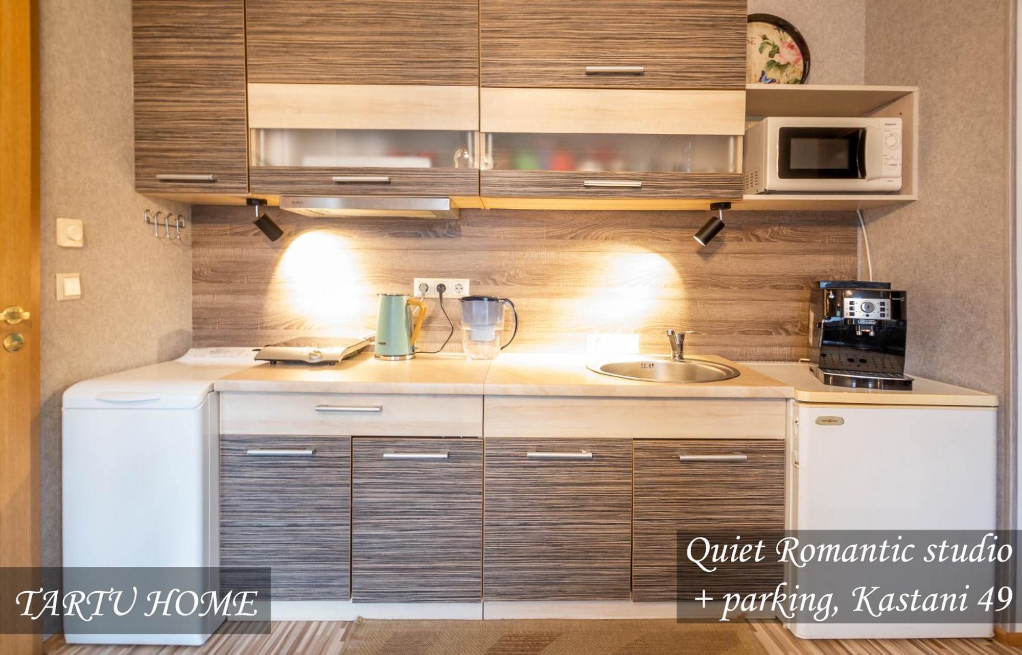 Quiet Romantic Studio Plus Parking, Tartu Home Kültér fotó